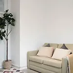 Spacious 3 Bedroom Flat