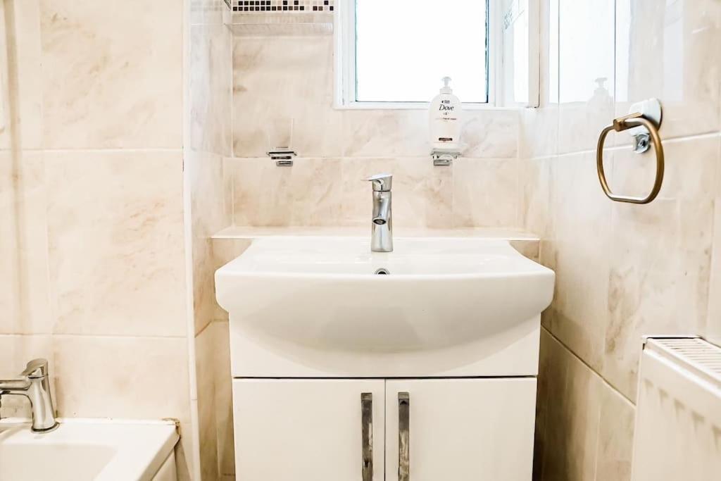 Appartamento Spacious 3 Bedroom Flat *