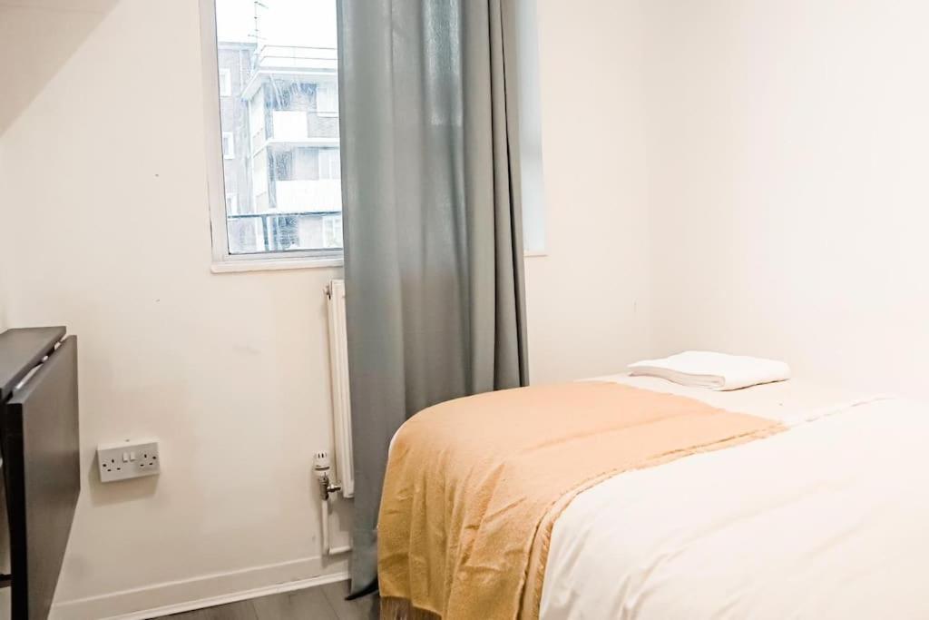 Appartamento Spacious 3 Bedroom Flat Londra